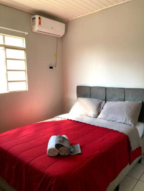 Quarto Privado no Coração de Foz - casa e banheiro compartilhado